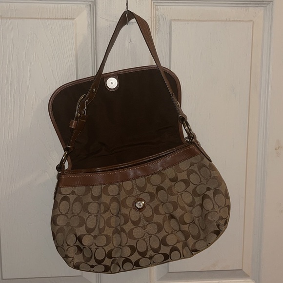 Brown Coach Vintage Bag - Picture 2 of 3